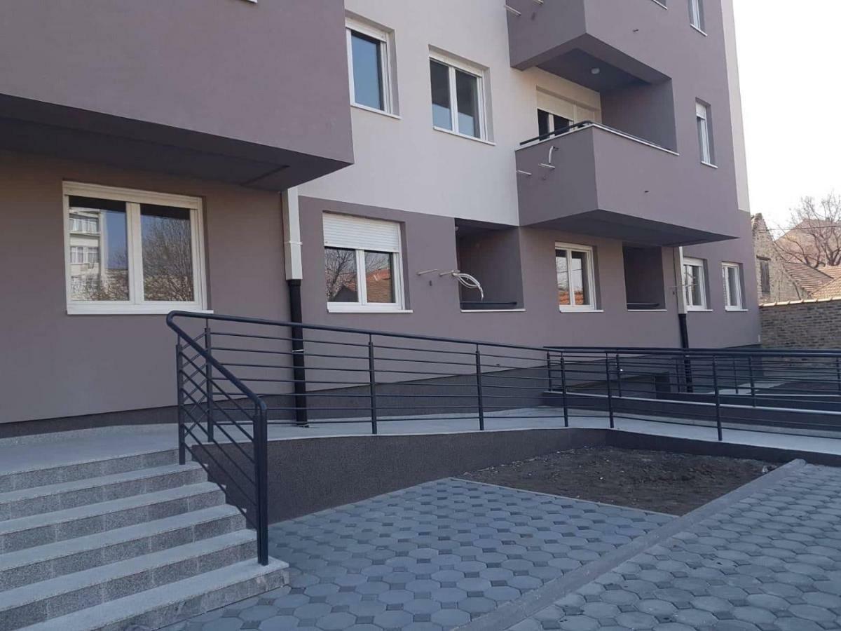 Lux Apartment Sanja 1 سوبوتيتْسا المظهر الخارجي الصورة